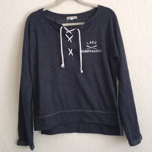 Vineyard Crew Denim Color Lace Up Sweater. Size S - Picture 1 of 5